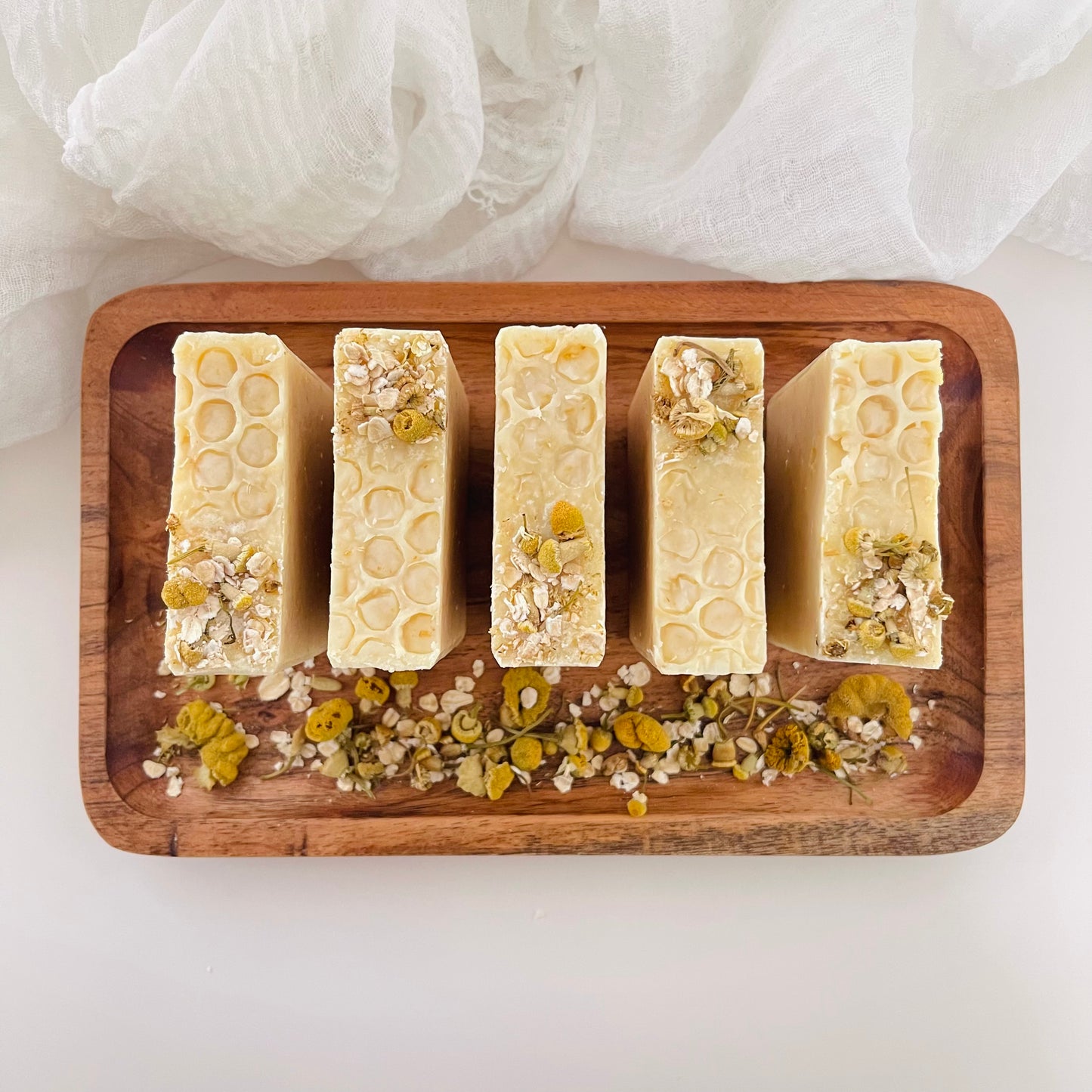 Chamomile Manuka Honey and Oats Essential Oil Soap Bar